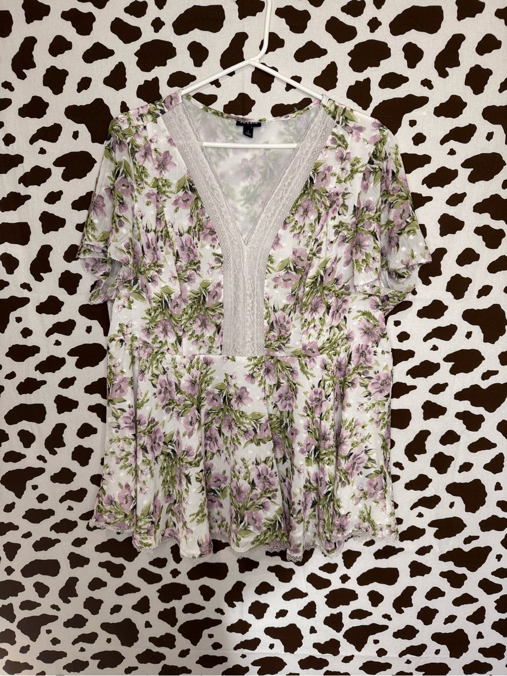 Torrid Women Plus Size 2 Floral V-Neck Short Sleeve Peplum Blouse Lace